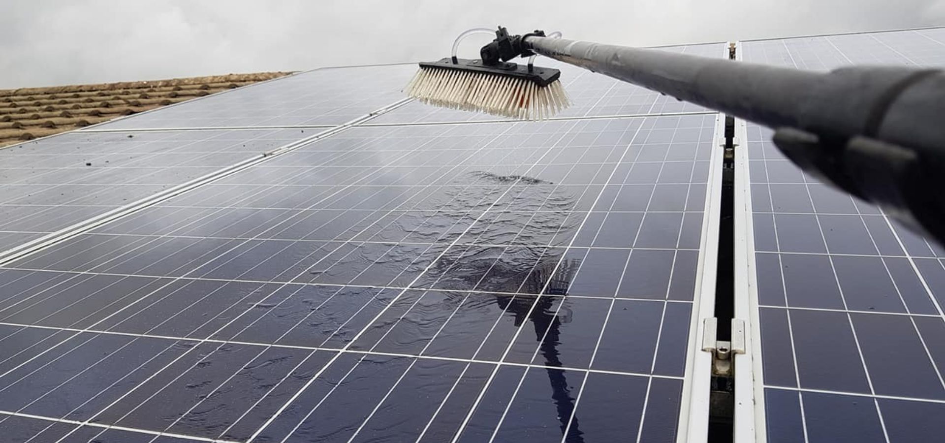 Reinwasser Bürstensystem Photovoltaik Reinigung